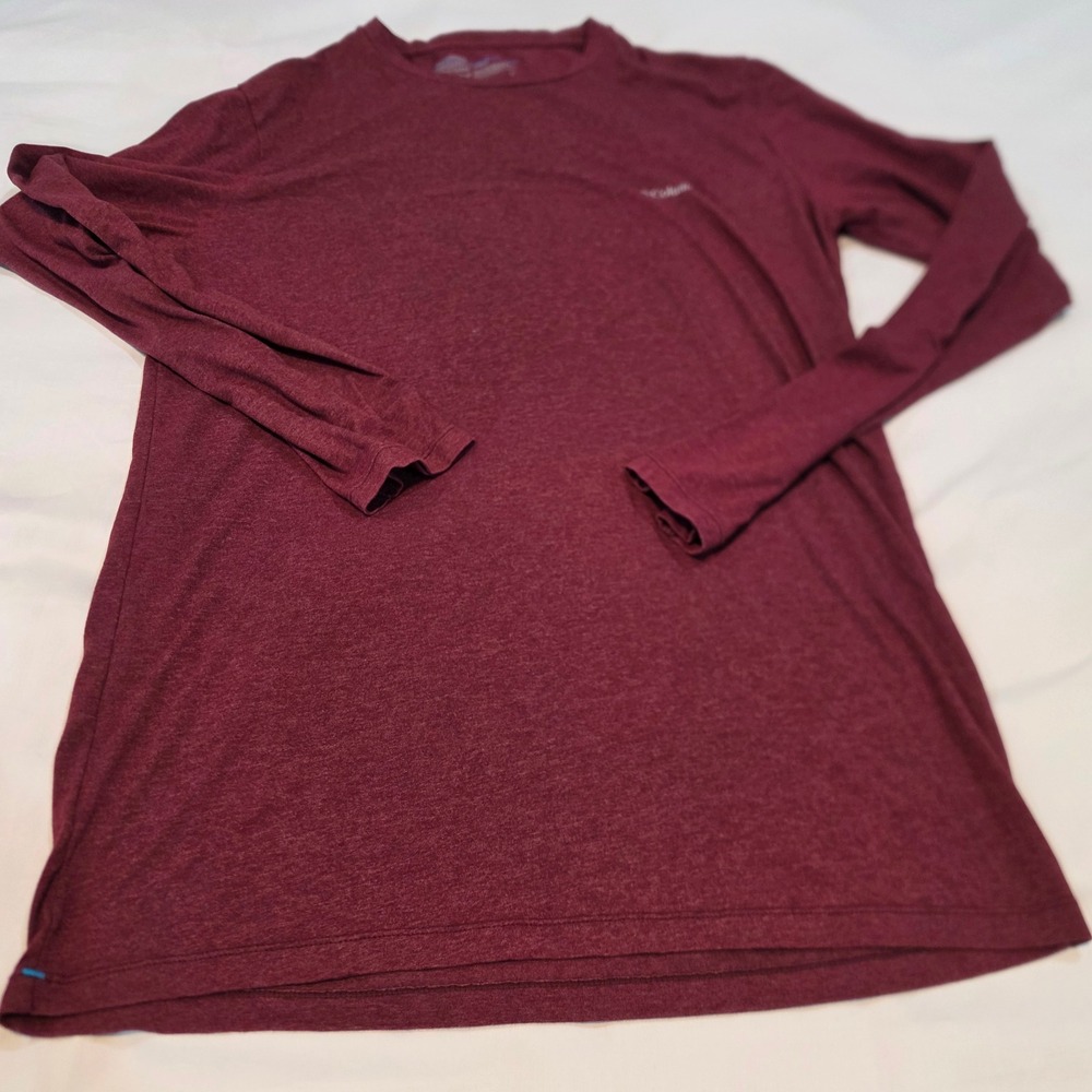 Columbia Long Sleeve T-Shirt Mens Medium Burgundy Good Heathered Stretch Tee